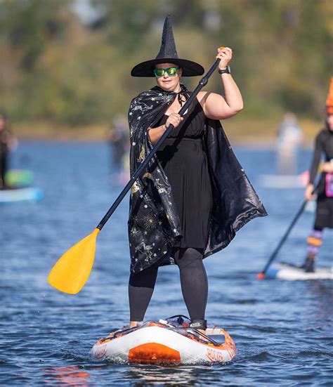 Willamette witch paddle board